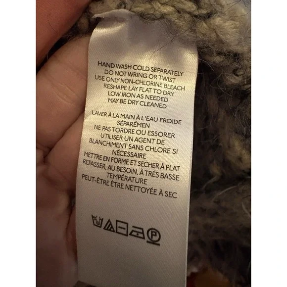 Urban outfitters Willow Fringe Cardigan Medium NWOT - Picture 10 of 13